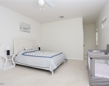 1937 Crestview Way - Photo Thumbnail 21