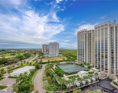 7117 Pelican Bay Boulevard - Photo Thumbnail 1