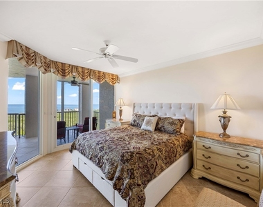 7117 Pelican Bay Boulevard - Photo Thumbnail 19
