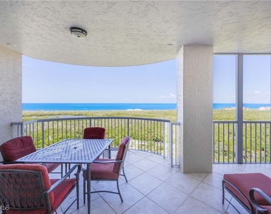 7117 Pelican Bay Boulevard - Photo Thumbnail 24