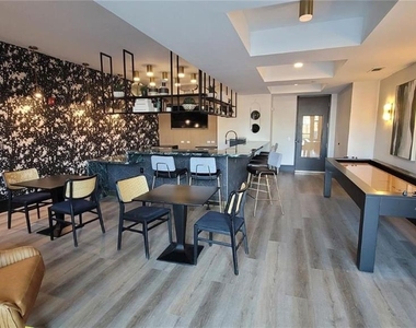10215 Estuary Lakes Drive - Photo Thumbnail 12