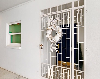 4950 Gulf Boulevard - Photo Thumbnail 8
