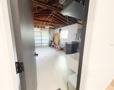 3054 Adrian Avenue - Photo Thumbnail 23