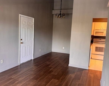 1132 S Pine Ridge Circle - Photo Thumbnail 1
