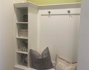 4607 Terrasonesta Drive - Photo Thumbnail 6