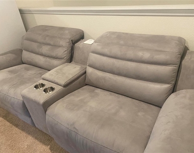 4607 Terrasonesta Drive - Photo Thumbnail 7