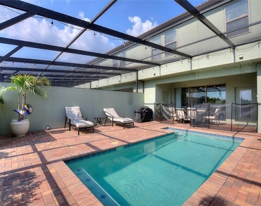 4607 Terrasonesta Drive - Photo Thumbnail 14