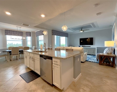 14091 Heritage Landing Boulevard - Photo Thumbnail 10