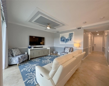 14091 Heritage Landing Boulevard - Photo Thumbnail 4
