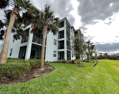 14091 Heritage Landing Boulevard - Photo Thumbnail 21