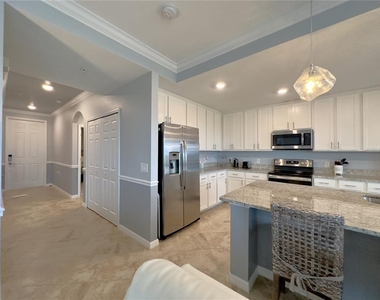 14091 Heritage Landing Boulevard - Photo Thumbnail 7