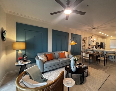 12140 Wellen Golf Street - Photo Thumbnail 13