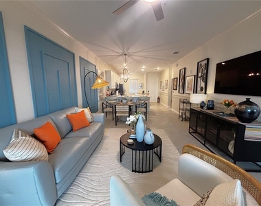 12140 Wellen Golf Street - Photo Thumbnail 12