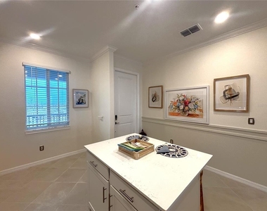 12140 Wellen Golf Street - Photo Thumbnail 5