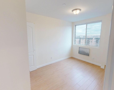 67-19 Austin Street - Photo Thumbnail 7