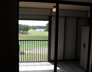 5530 Nw 44th Street - Photo Thumbnail 1