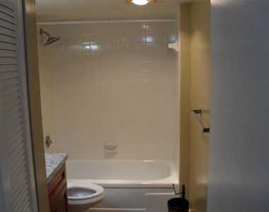 5530 Nw 44th Street - Photo Thumbnail 24