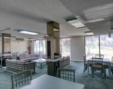 5530 Nw 44th Street - Photo Thumbnail 2