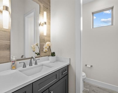 600 Melba Street - Photo Thumbnail 9