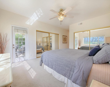127 Villa Court - Photo Thumbnail 20