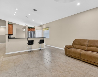 3511 Nw 4th Avenue - Photo Thumbnail 18