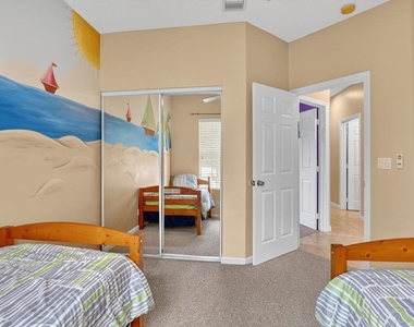 3511 Nw 4th Avenue - Photo Thumbnail 7