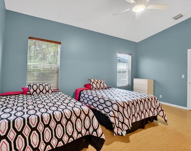 3511 Nw 4th Avenue - Photo Thumbnail 26