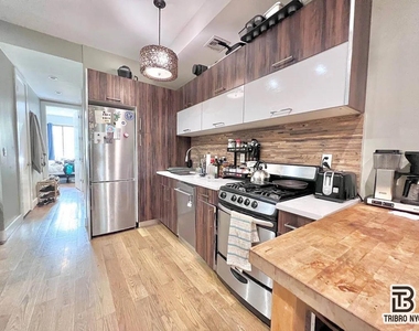 447 Meeker Avenue - Photo Thumbnail 2