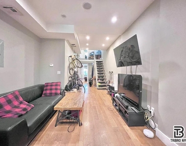 447 Meeker Avenue - Photo Thumbnail 1