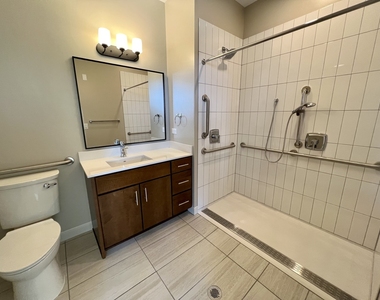 703 Madison Street - Photo Thumbnail 15