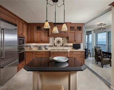 4041 Gulf Shore Boulevard N - Photo Thumbnail 4