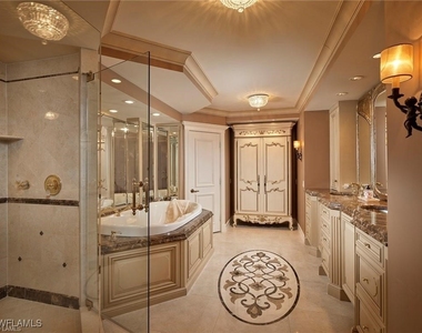 4041 Gulf Shore Boulevard N - Photo Thumbnail 10