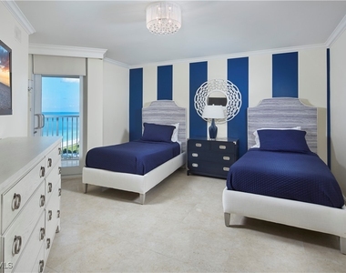 4041 Gulf Shore Boulevard N - Photo Thumbnail 13