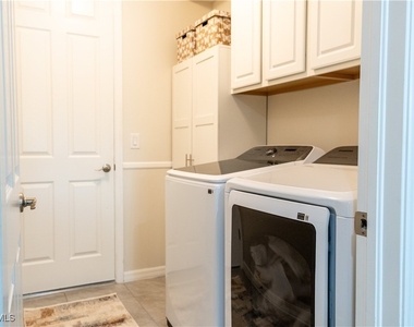 14888 Edgewater Circle - Photo Thumbnail 12