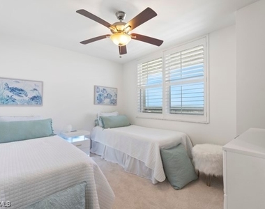 5550 Heron Point Dr - Photo Thumbnail 7