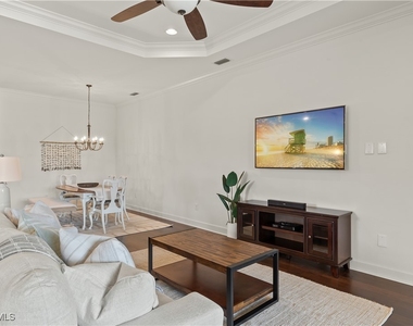 8502 Palacio Terrace N - Photo Thumbnail 2
