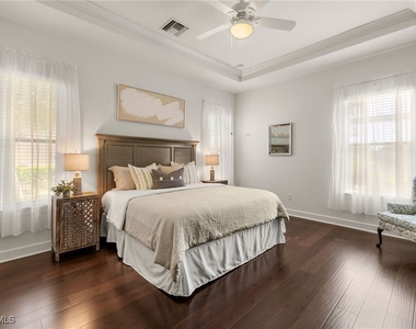 8502 Palacio Terrace N - Photo Thumbnail 11