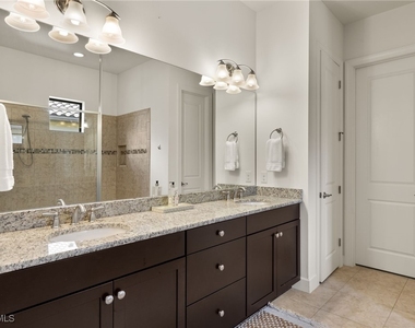 8502 Palacio Terrace N - Photo Thumbnail 13