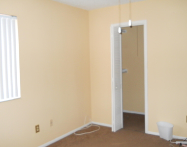 3513 Tree Ridge Lane Ne - Photo Thumbnail 6