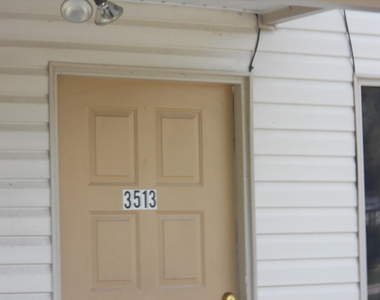 3513 Tree Ridge Lane Ne - Photo Thumbnail 4