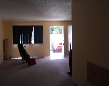 3513 Tree Ridge Lane Ne - Photo Thumbnail 11