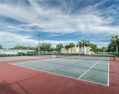 5026 Coquina Key Drive Se - Photo Thumbnail 23