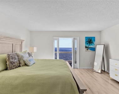 5026 Coquina Key Drive Se - Photo Thumbnail 35
