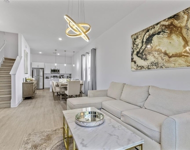 312 Famagusta Drive - Photo Thumbnail 19