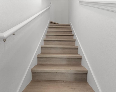 312 Famagusta Drive - Photo Thumbnail 29