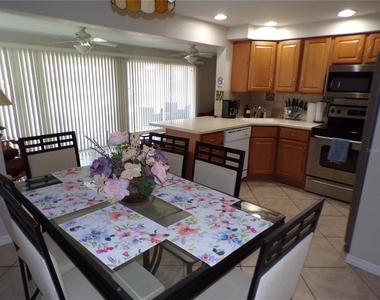 182 Chelsea Court Nw - Photo Thumbnail 4