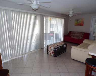 182 Chelsea Court Nw - Photo Thumbnail 12
