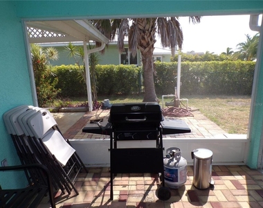 182 Chelsea Court Nw - Photo Thumbnail 16