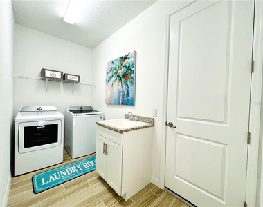 14700 Cherry Blossom Way - Photo Thumbnail 16