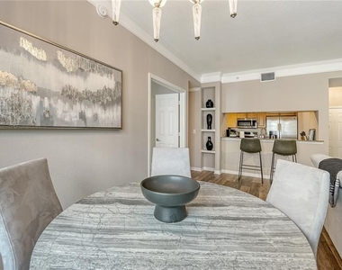 1064 N Tamiami Trail - Photo Thumbnail 6
